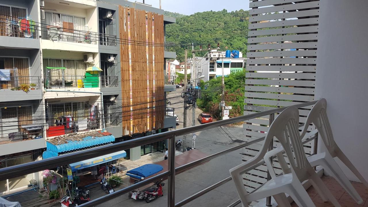 Sunshine Guesthouse Patong Bagian luar foto